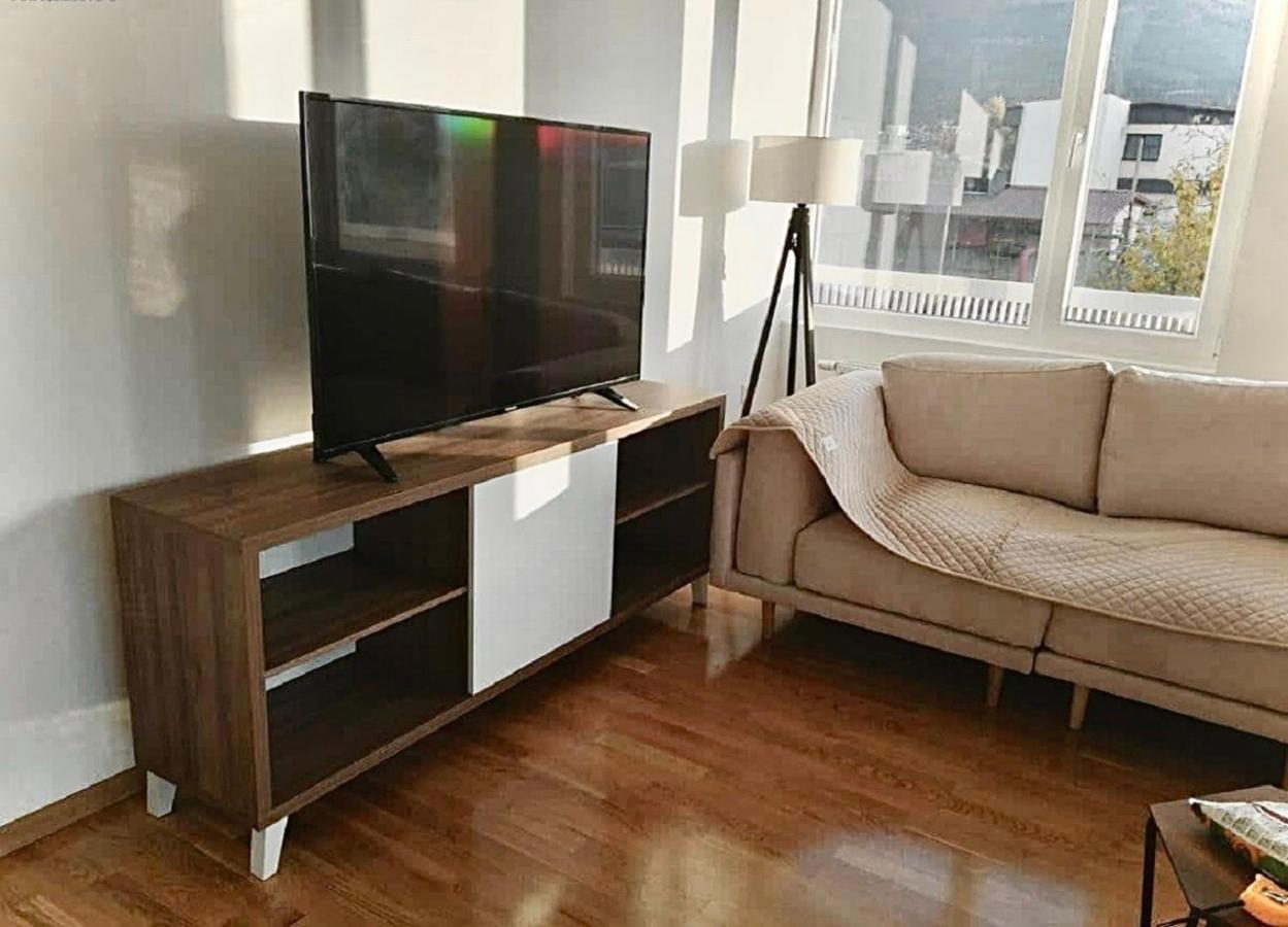 High-End Spacious Apartment Next To City Mall Skopje Exterior foto