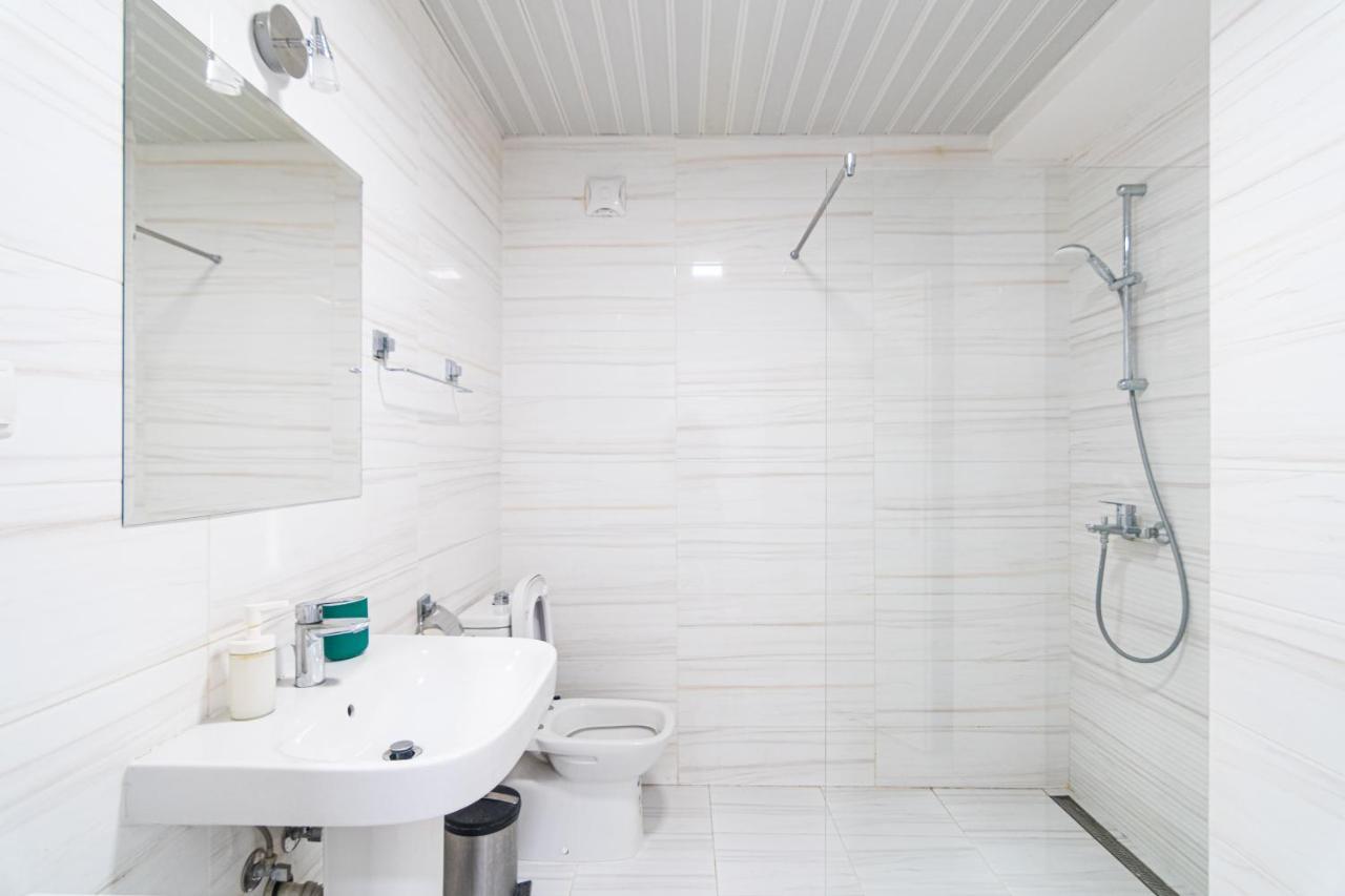 High-End Spacious Apartment Next To City Mall Skopje Exterior foto