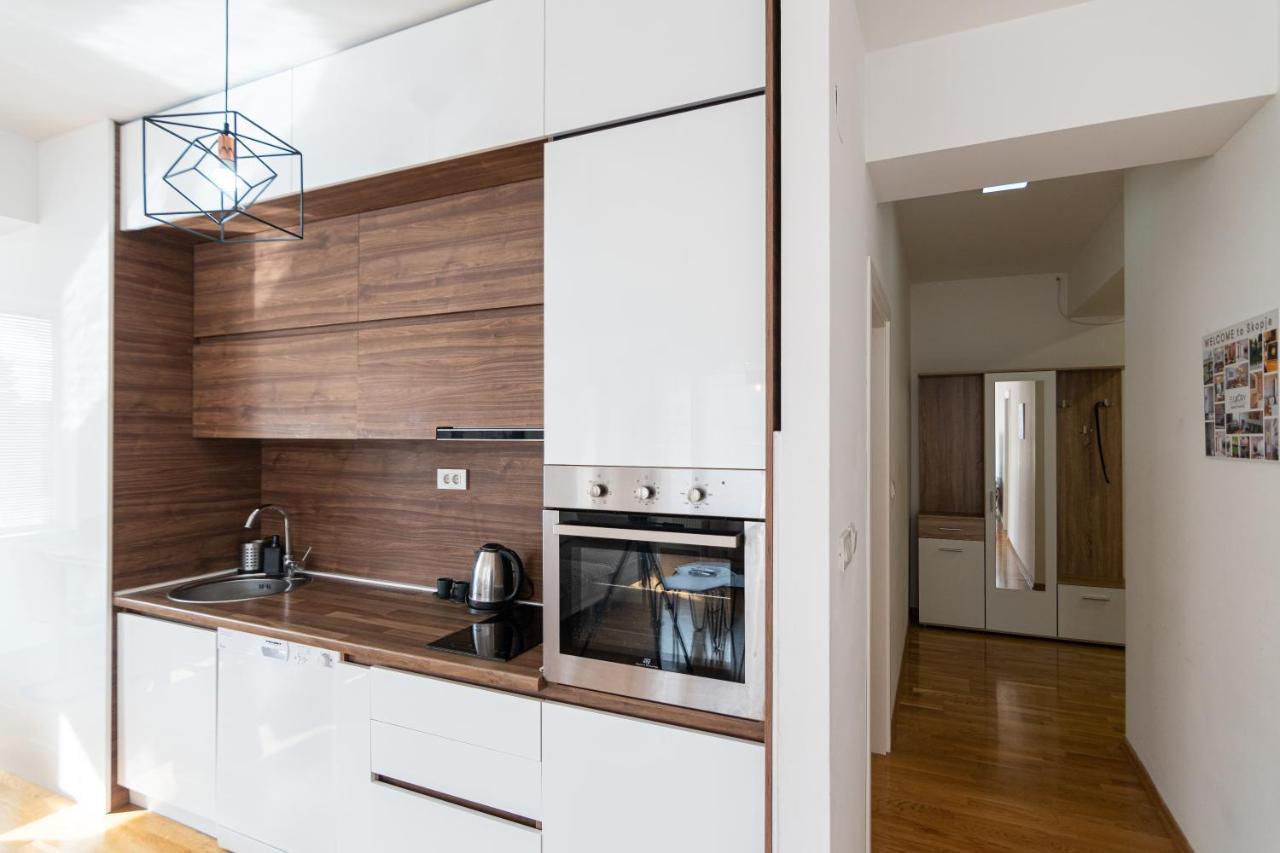 High-End Spacious Apartment Next To City Mall Skopje Exterior foto